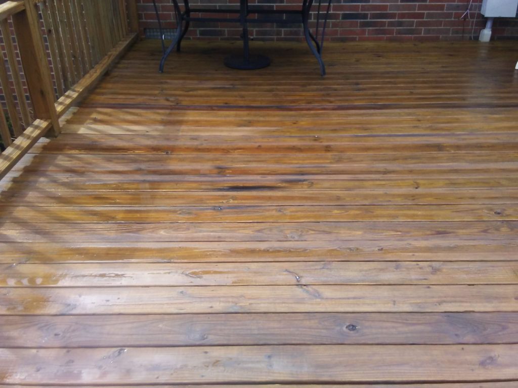 Pressure washing deck